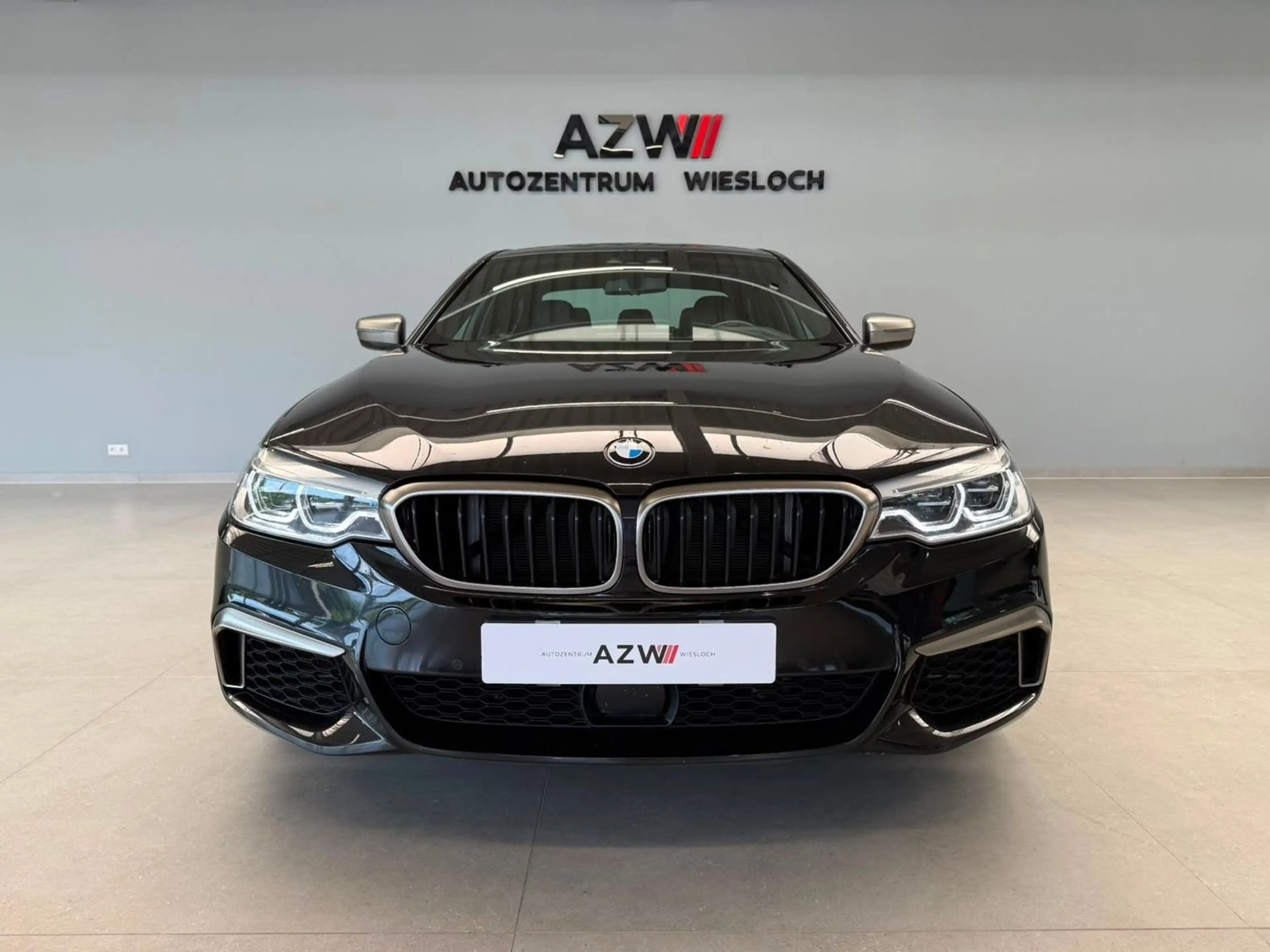 BMW 550 M+XDrive+HeadUP+Softclose+Ambiente — photo 2