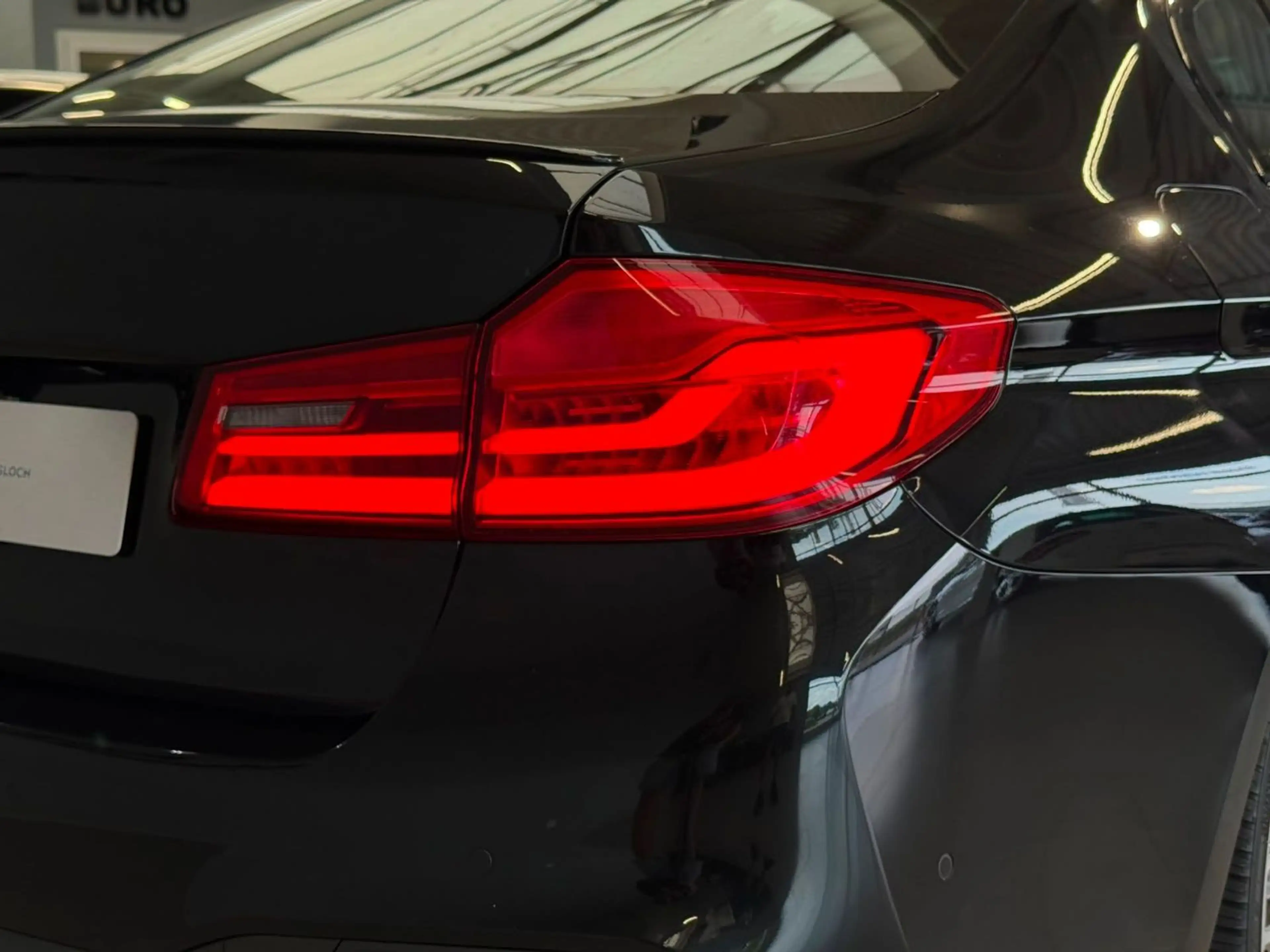 BMW 550 M+XDrive+HeadUP+Softclose+Ambiente — photo 13