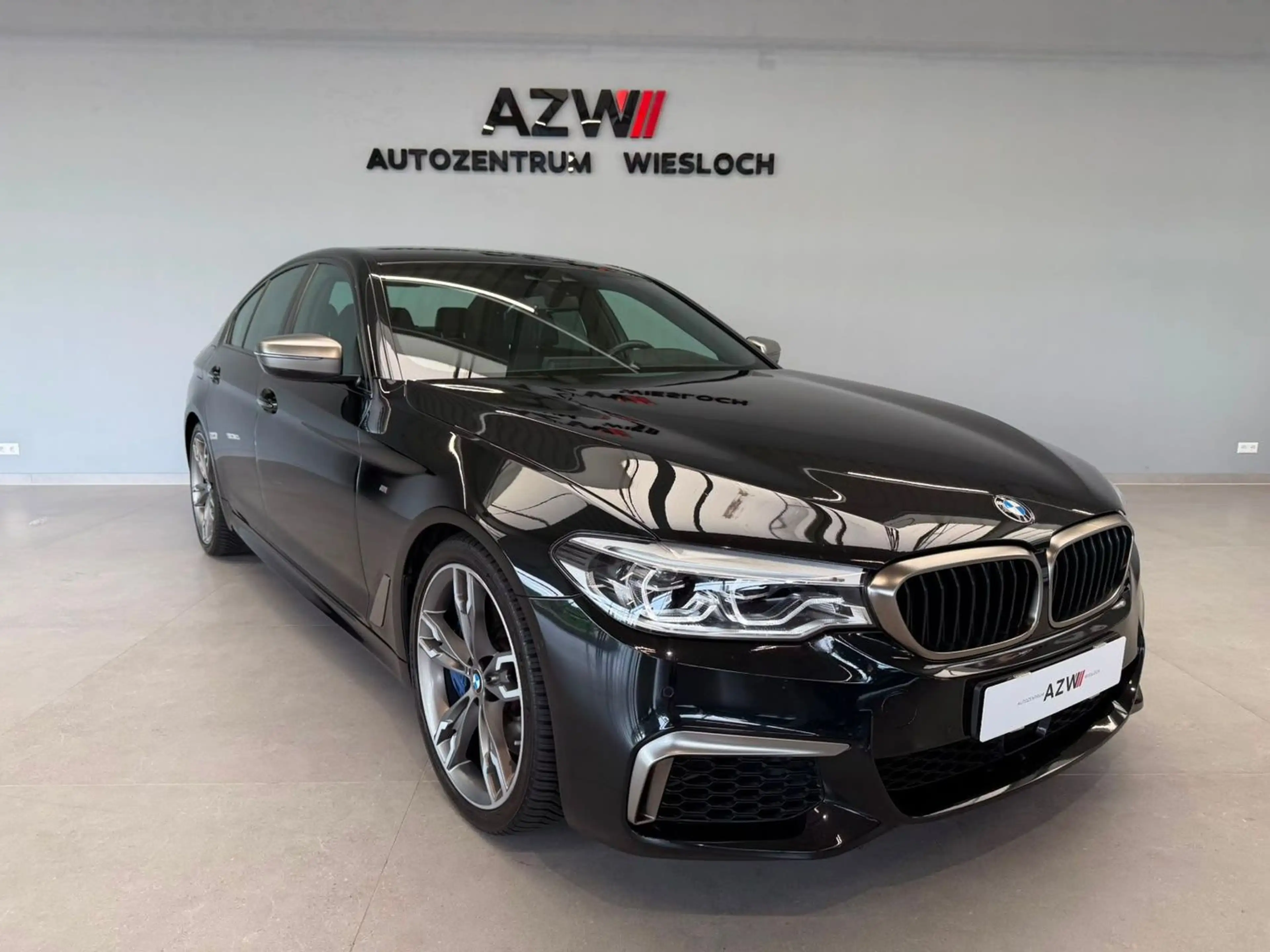 BMW 550 M+XDrive+HeadUP+Softclose+Ambiente — photo 8
