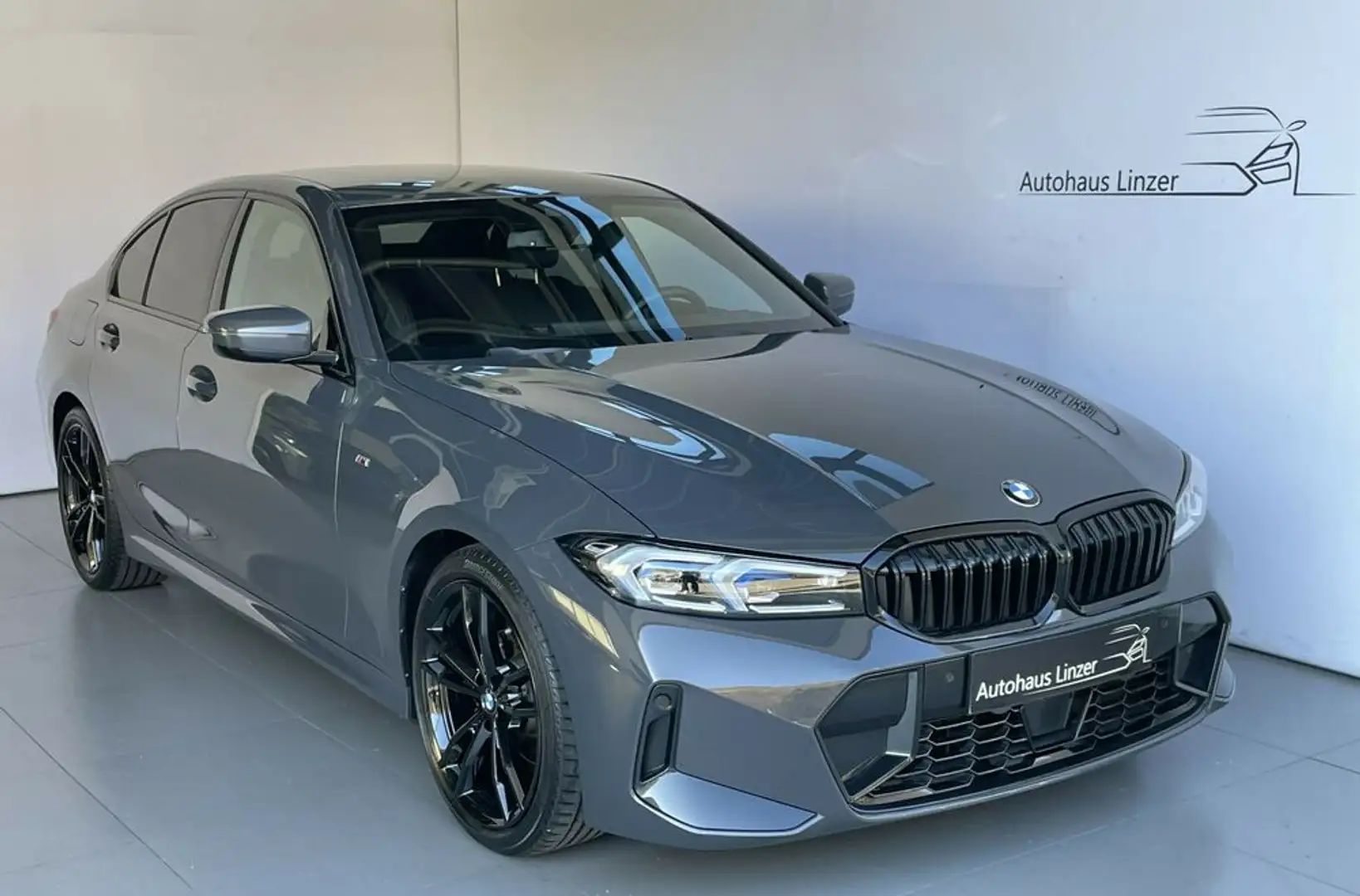 BMW 320 d xDrive M *LED*ACC*HuD*KeyGo*Hifi*CAM*DAB*19''* Grau - 1