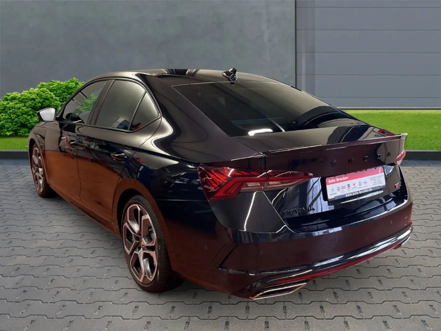 Skoda Octavia RS Plus 4x4 2.0 TDI+Anhängerkupplung+Alufelgen+LED Schwarz - 2