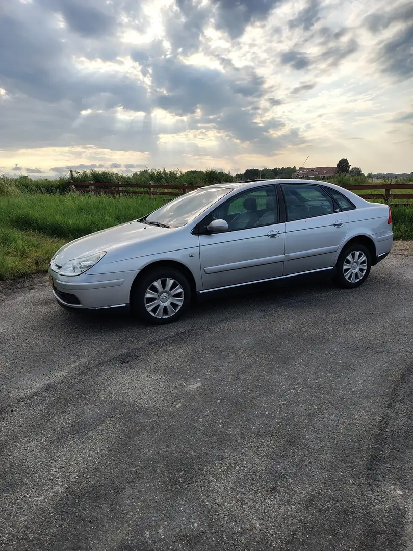 Citroen C5 2.0-16V Exclusive Srebrny - 1