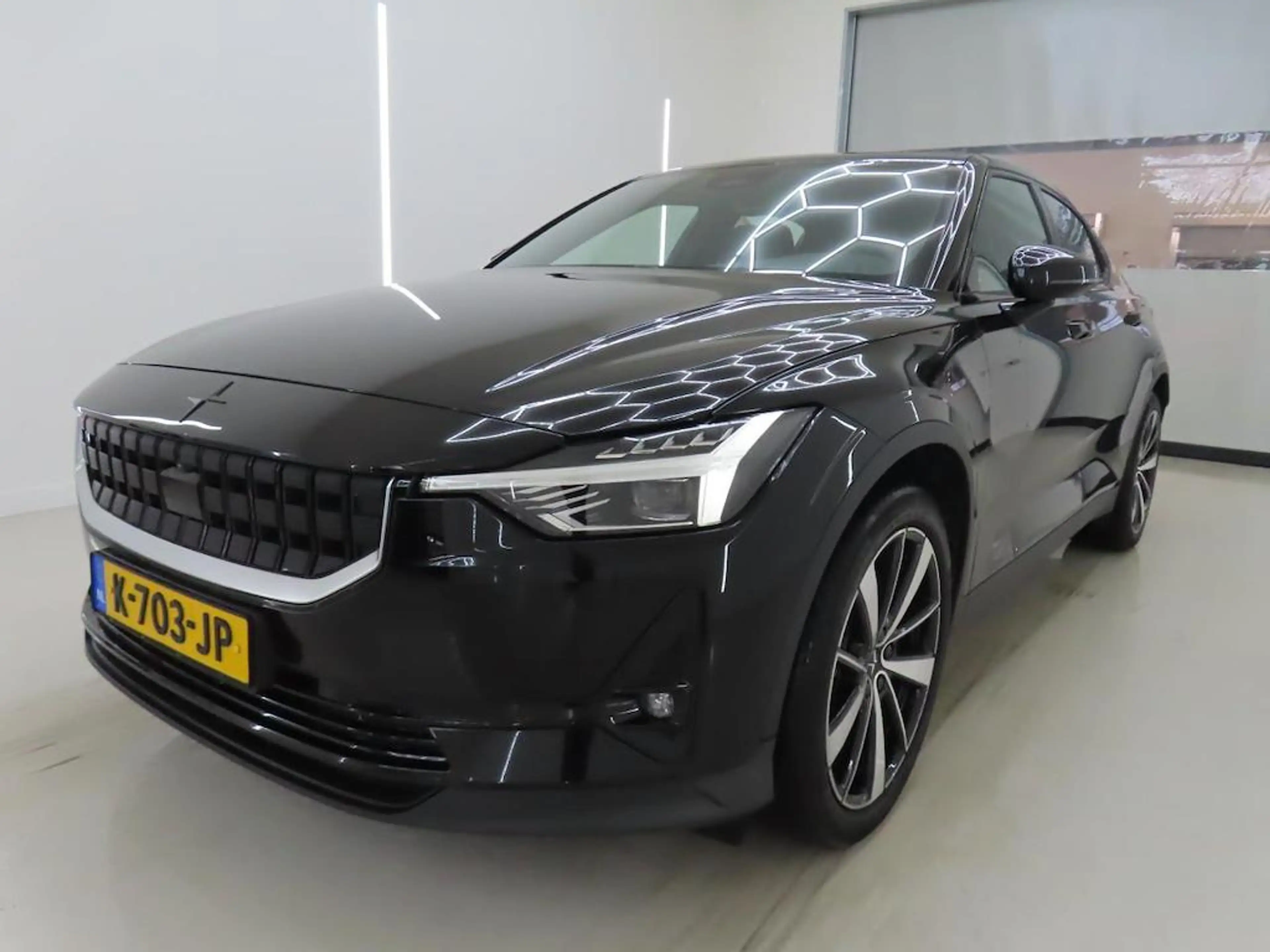 Polestar 2 Long Range Dual Motor Launch Edition 78kWh Pilot P — photo 2