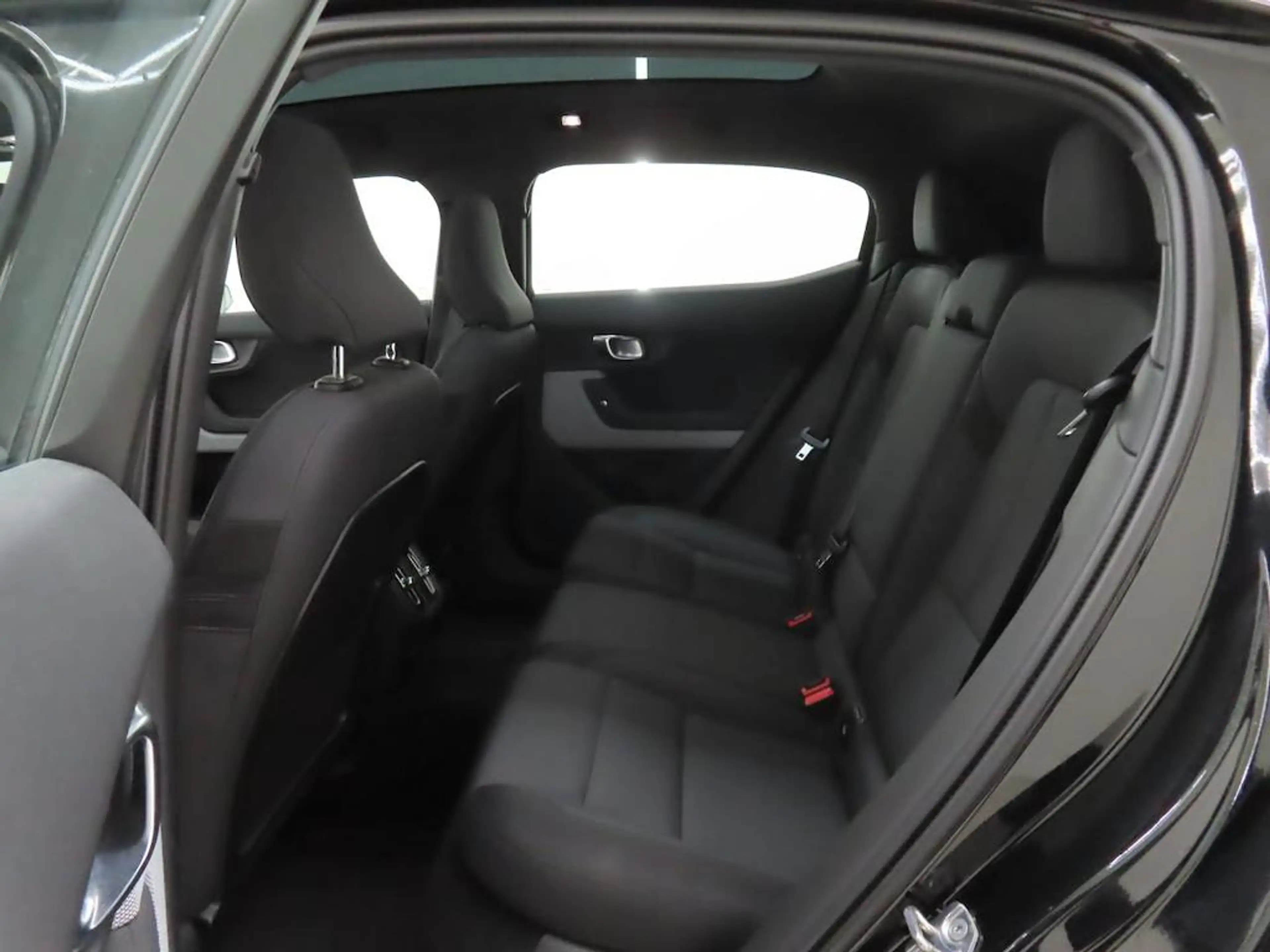 Polestar 2 Long Range Dual Motor Launch Edition 78kWh Pilot P — photo 5