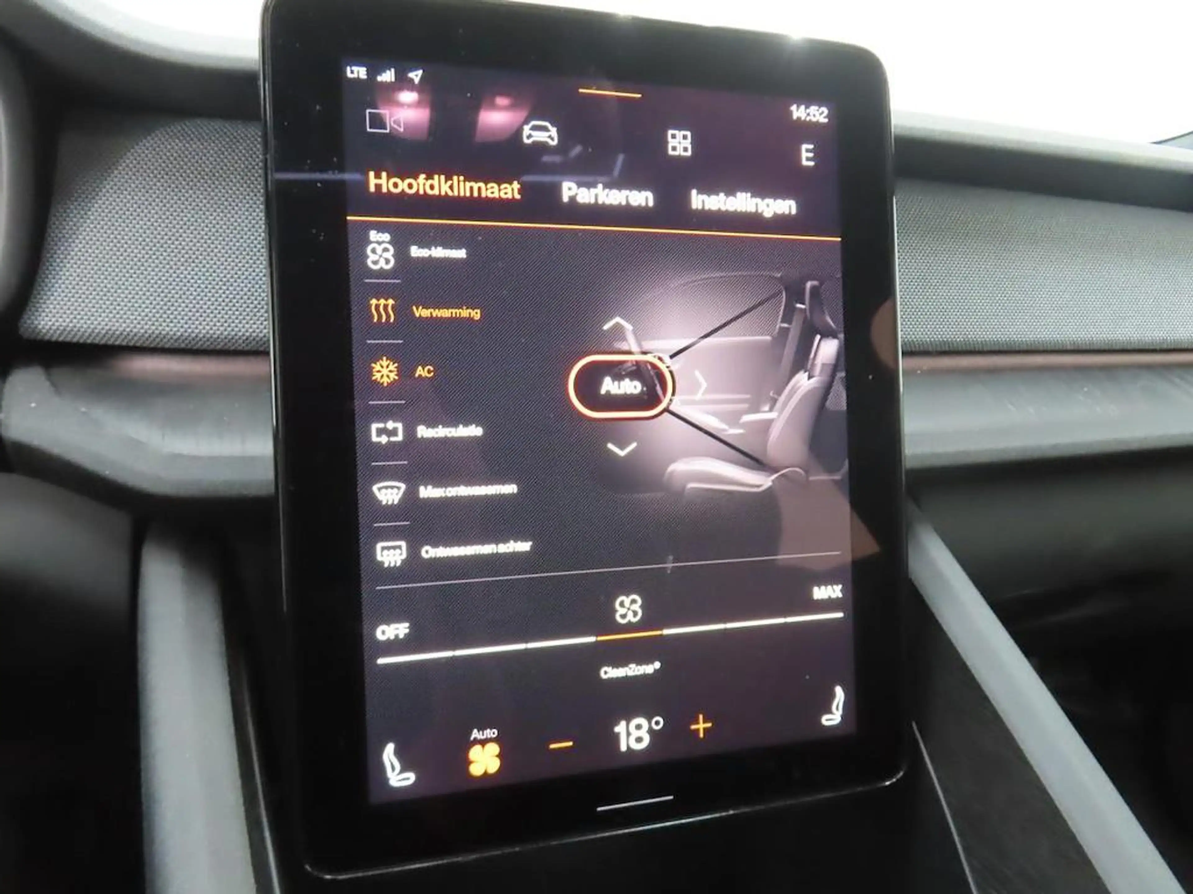 Polestar 2 Long Range Dual Motor Launch Edition 78kWh Pilot P — photo 10