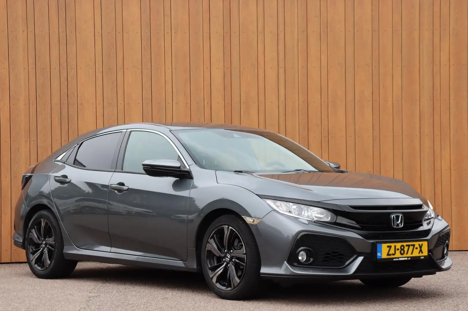 Honda Civic 1.0 i-VTEC Premium org. NL- auto Grijs - 2