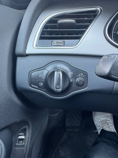 Audi A4 Attraction ultra 2.0 TDI*BI-XENON*NAVI*BLUETOOTH*USB*ELEKTRISCHE HECKKLAPPE*MEGA SCHÖNE OPTIK*** — photo 16