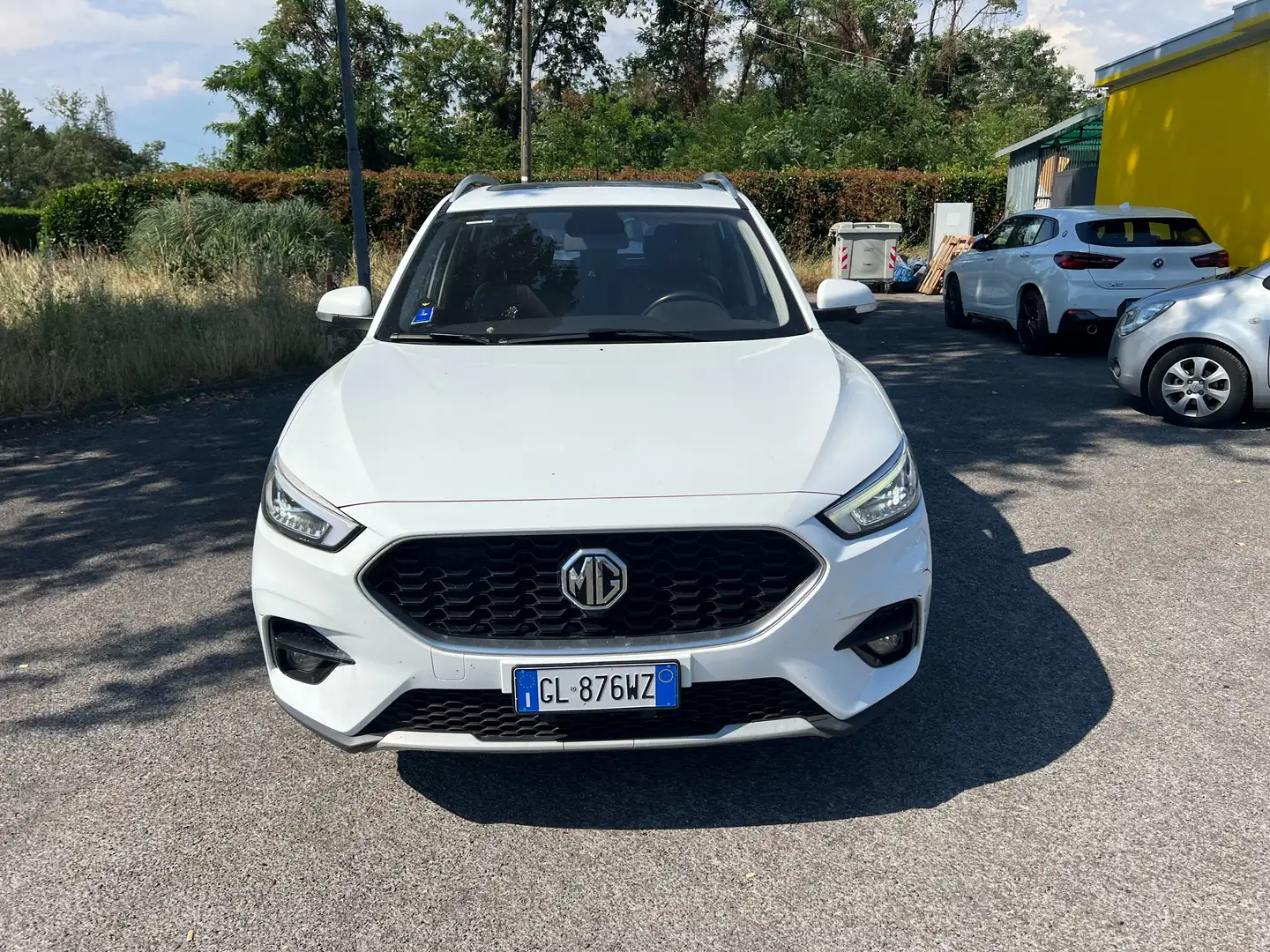 MG ZS 1.0 T-Gdi Luxury S&S 110 Cv Bianco - 2