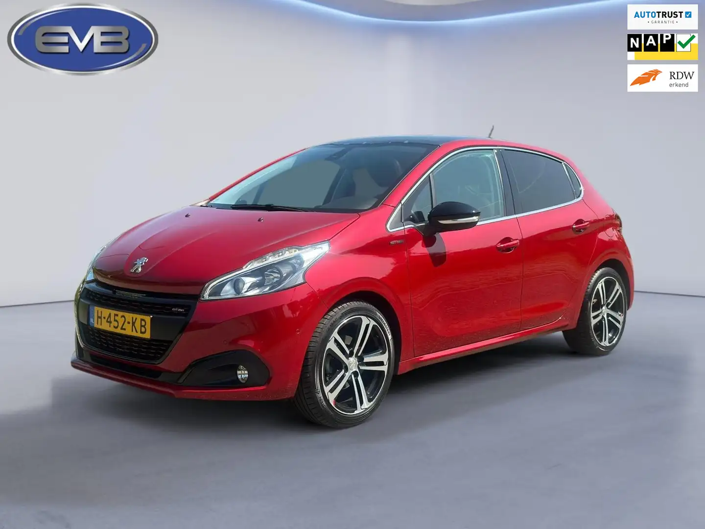 Peugeot 208 1.2 PureTech GT-line, panoramadak, achteruitrijcam Rouge - 1