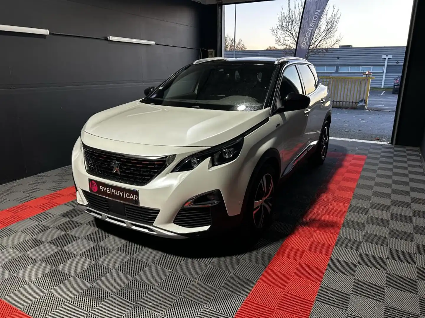 Peugeot 3008 1.2i 130ch EAT8 -  SUV - Garantie 12 mois Weiß - 1