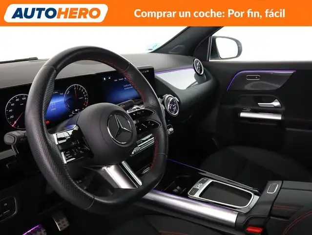 Mercedes-Benz Gla view 12