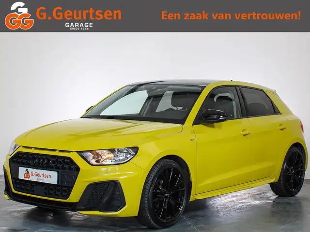 Audi A1 Sportback 30 TFSI S-Line Virtual, Stoelverwarming,