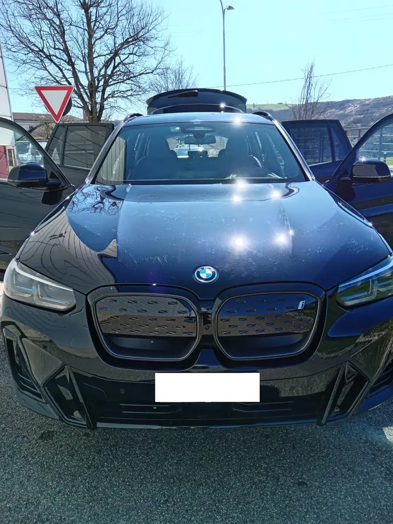 BMW iX3 iX3 Impressive M Blu/Azzurro - 1