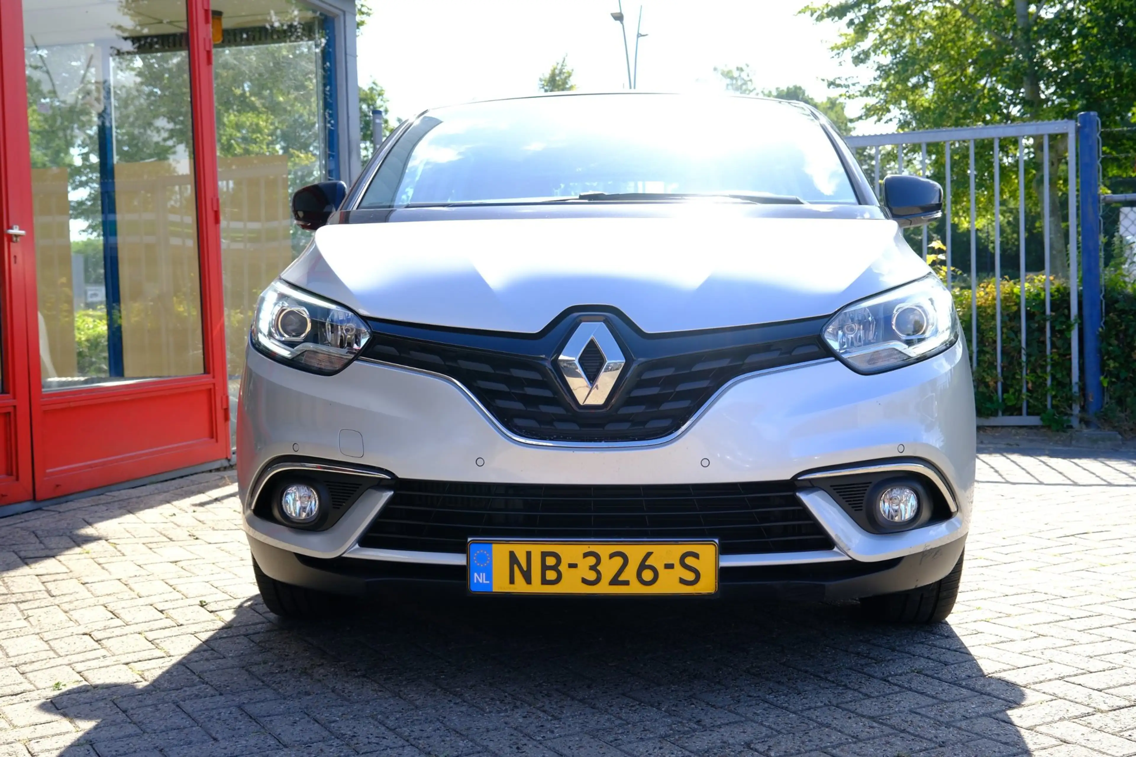 Renault Scenic 1.2 TCe Zen Clima|PDC|DAB|LMV — photo 7