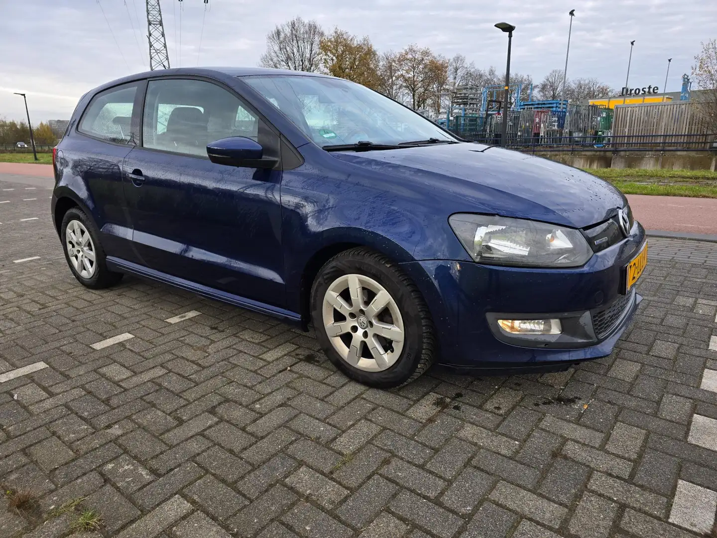 Volkswagen Polo 1.2 TDI BlueMotion Comfortline Bleu - 2
