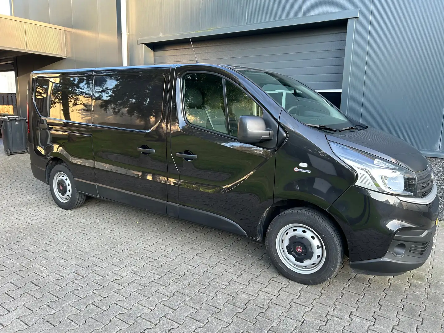 Fiat Talento Talento 1.6 MJEco L2H1 Basis Zwart - 1
