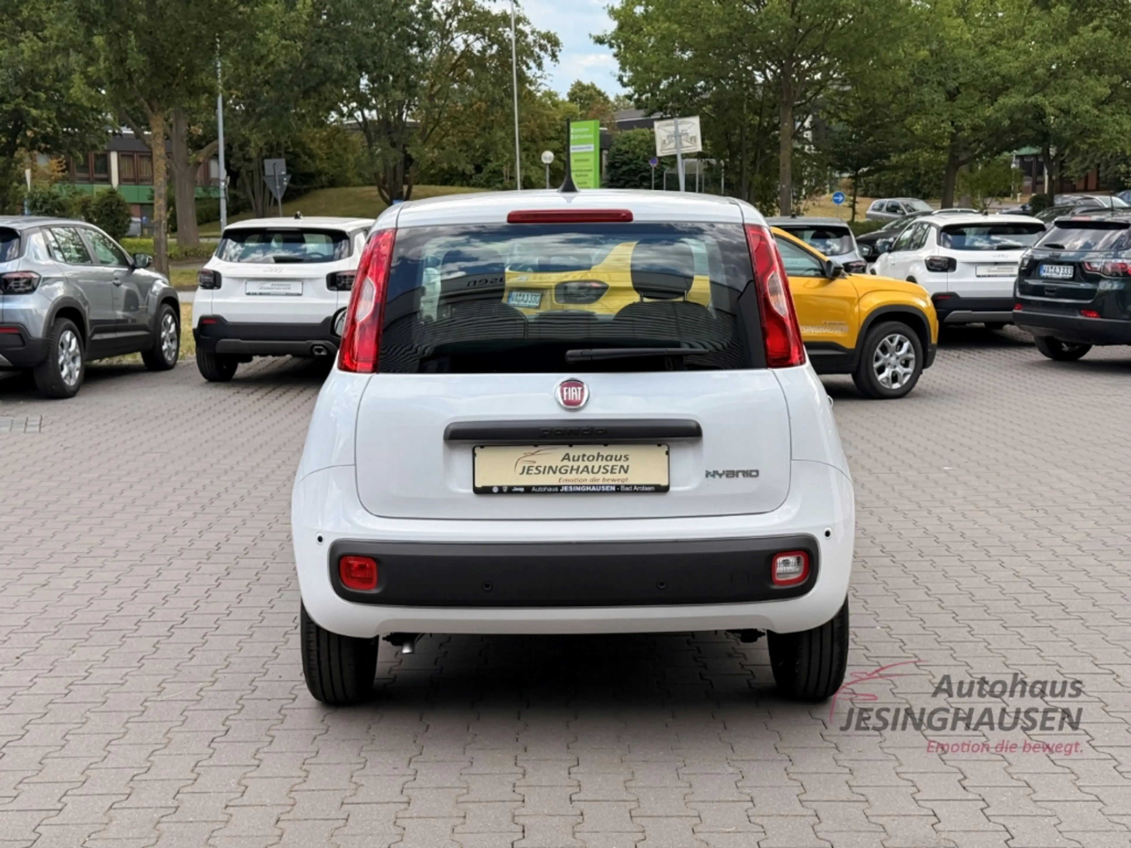 Fiat New Panda Icon Hybrid+PDC+Klima+Bluetooth+digit. Cockpit — photo 6