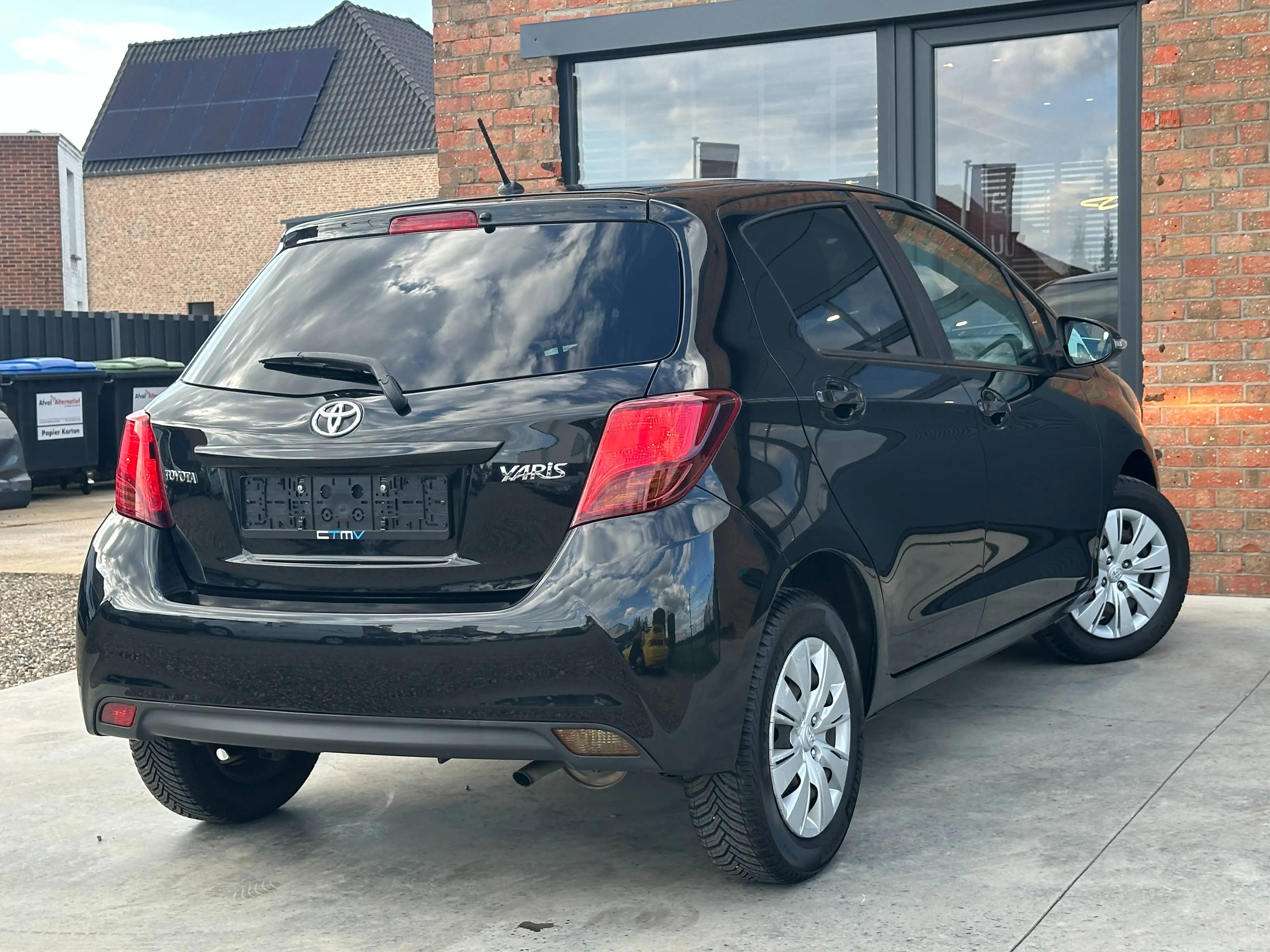 Toyota Yaris 1.0i VVT-i met Airco van 1ste eigenaar! 95000km — photo 5
