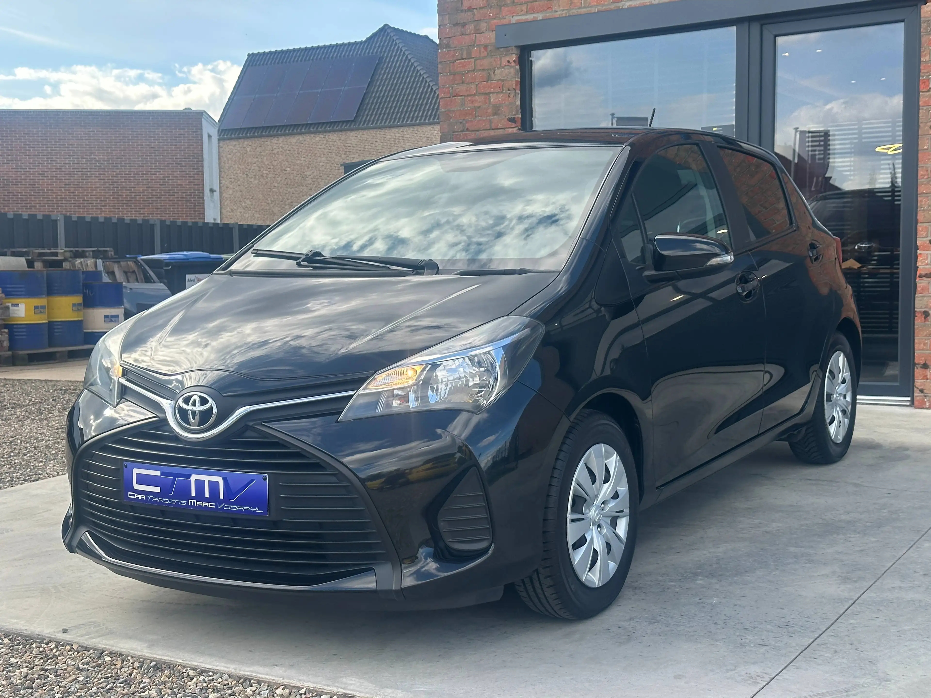 Toyota Yaris 1.0i VVT-i met Airco van 1ste eigenaar! 95000km — photo 4