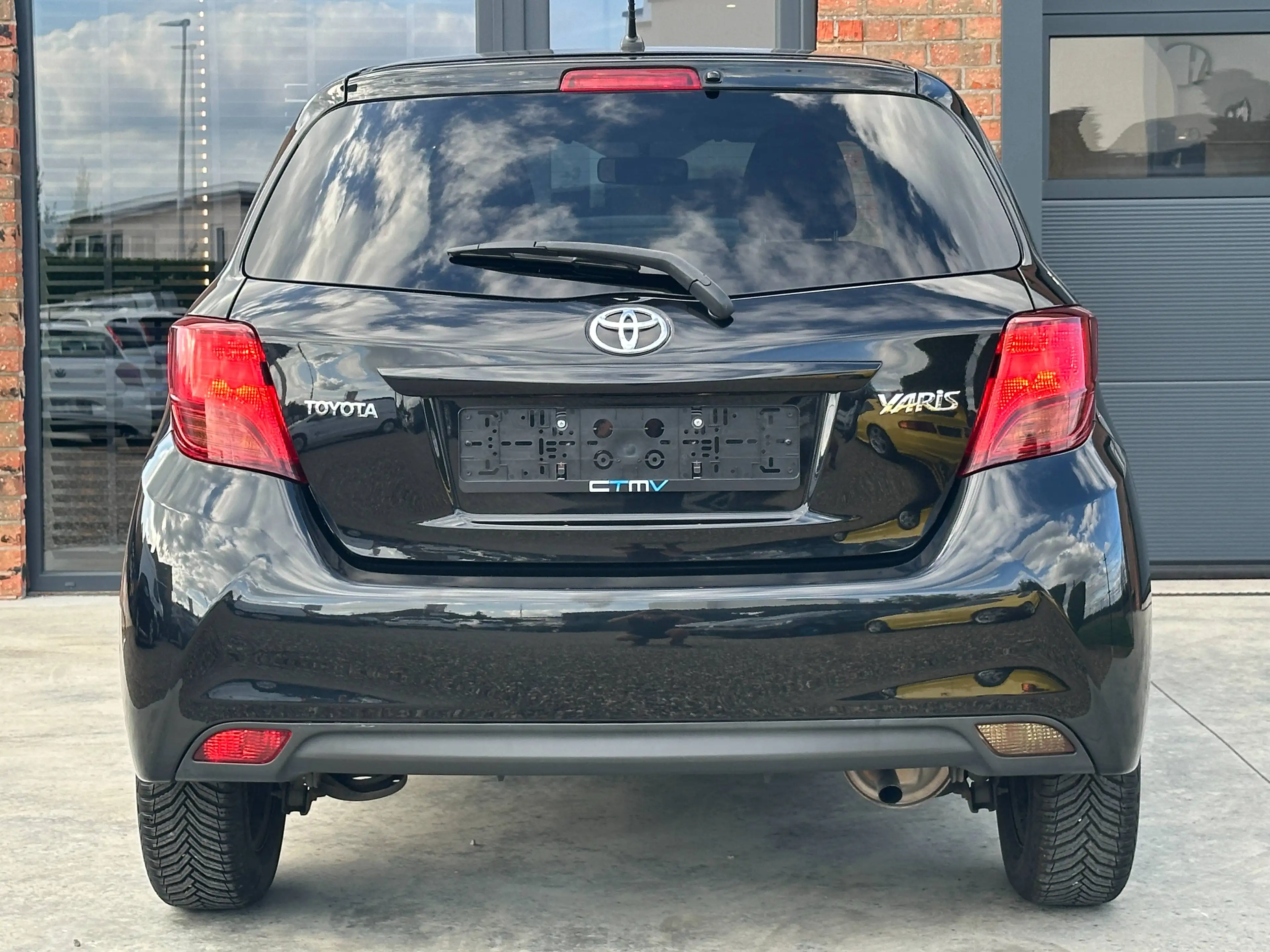 Toyota Yaris 1.0i VVT-i met Airco van 1ste eigenaar! 95000km — photo 8