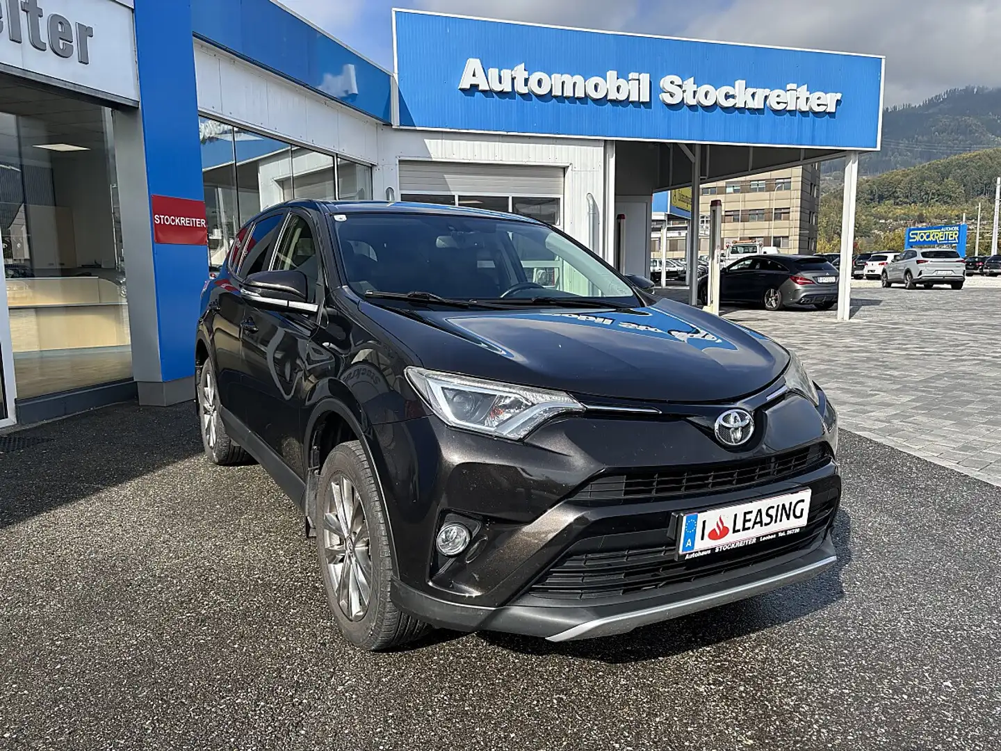 Toyota Sonstige RAV4 2,0 D-4D Active 2WD*AHK*Rückfcam.* Schwarz - 2