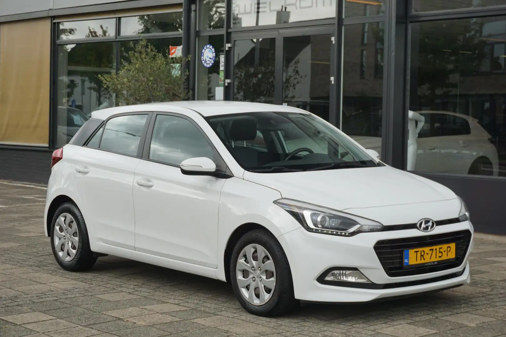 Hyundai i20 1.0 T-GDI Comfort | Clima | Cruise White - 1