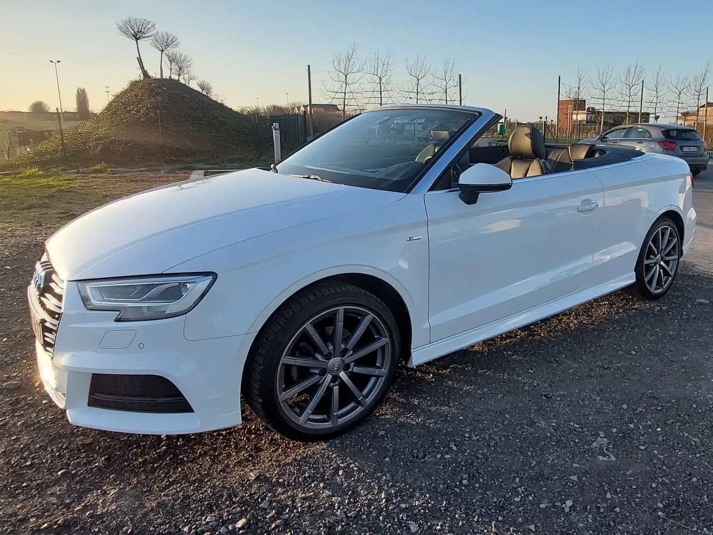 Audi A3 Cabriolet 1.5TFSI 150CH Design Stronic Wit - 1