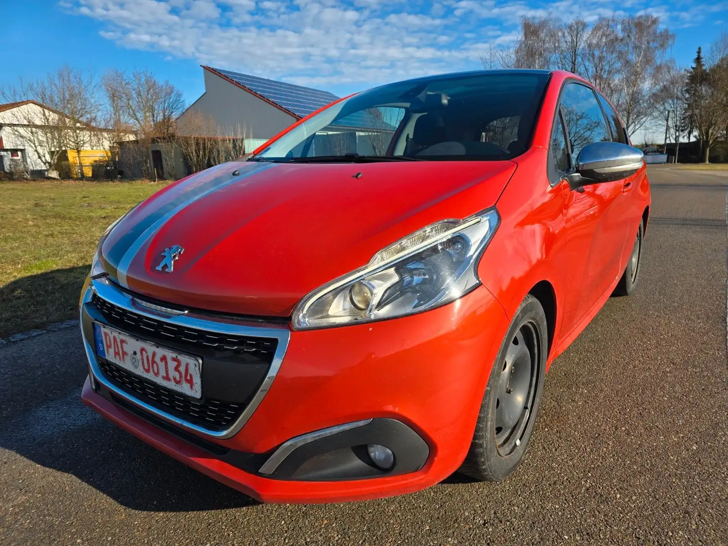 Peugeot 208 Allure Orange - 1