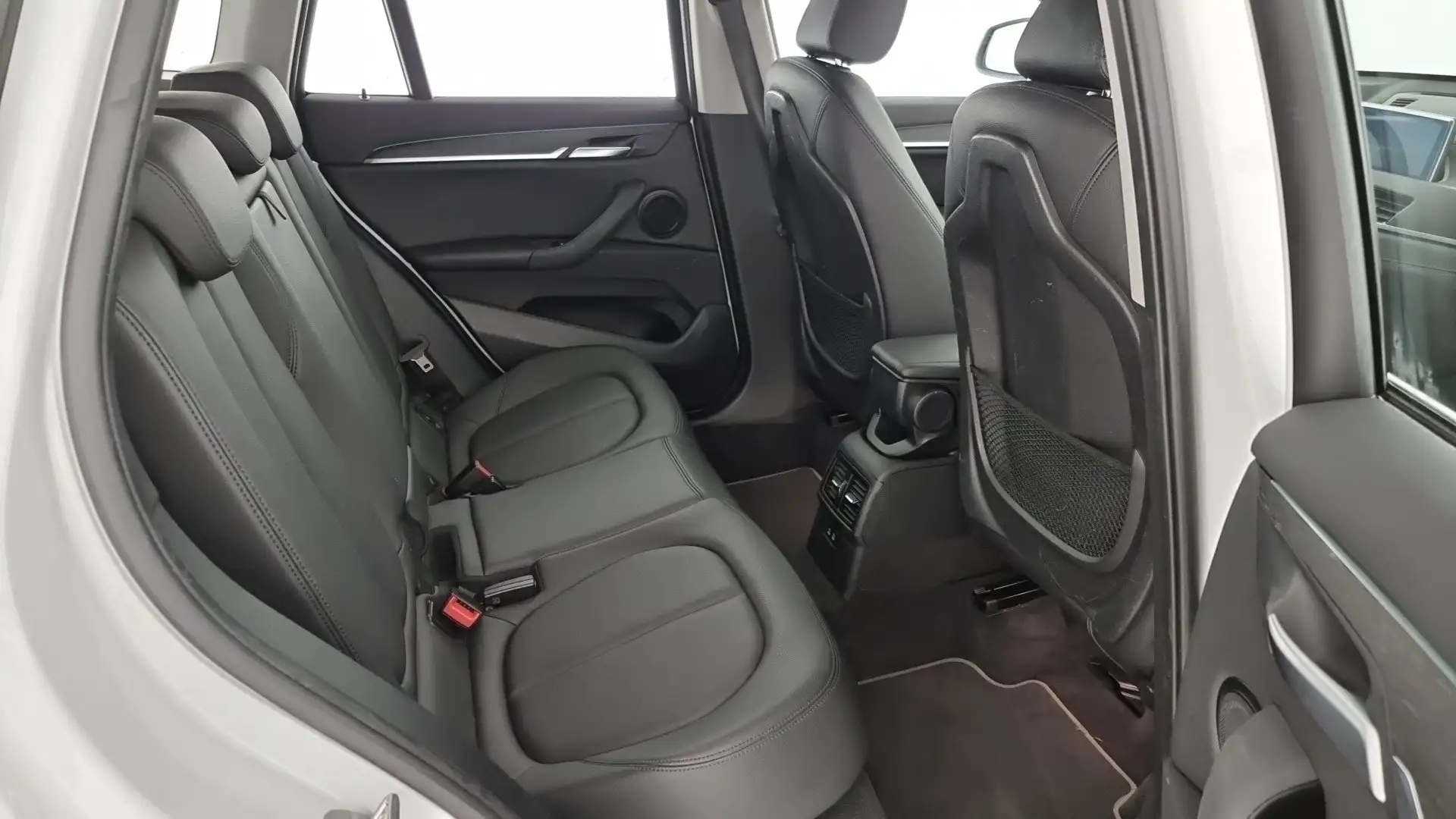 BMW X1 xDrive20d xLine Plus Blanc - 2