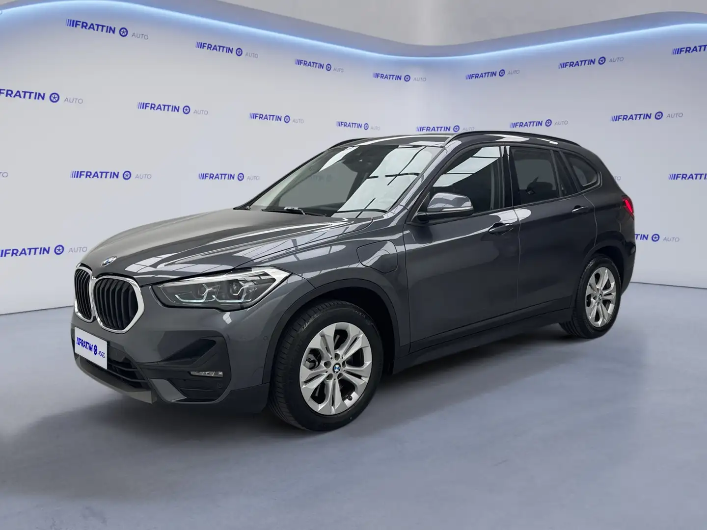 BMW X1 xDrive25e Business Advantage Grigio - 1