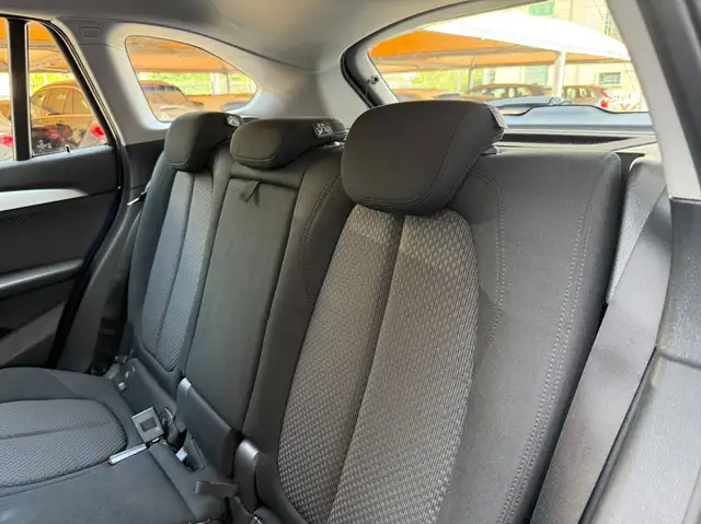 BMW X1 view 24