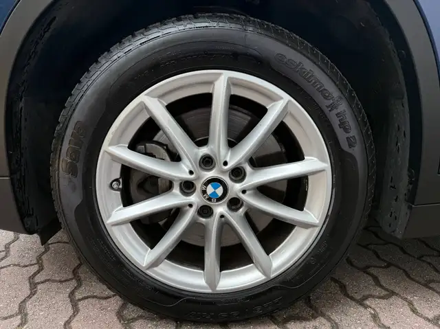 BMW X1 view 8