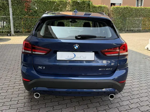 BMW X1 view 6