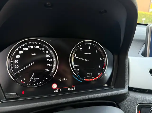 BMW X1 view 11