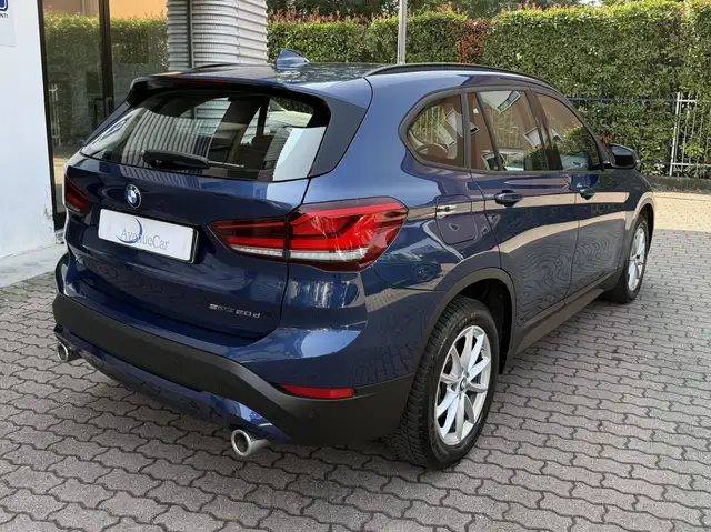 BMW X1 view 5