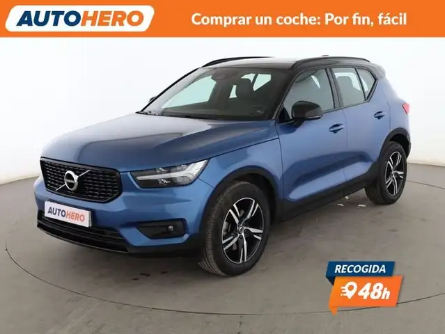 2018 Volvo XC40 in Blue for sale