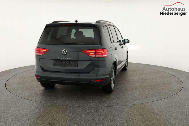Volkswagen Touran Comfortline 1.5 TSI DSG Comfortline, 7-Sitzer, ... — photo 15