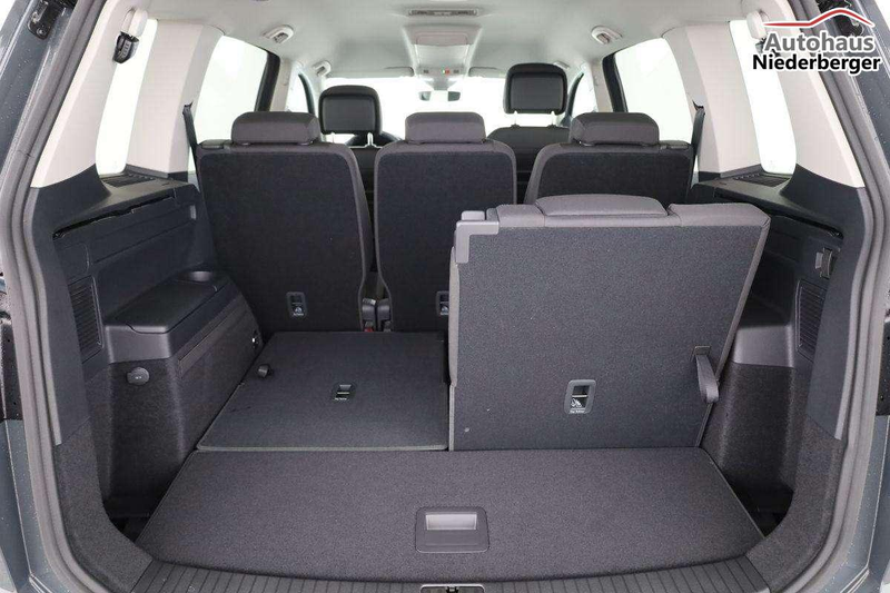 Volkswagen Touran Comfortline 1.5 TSI DSG Comfortline, 7-Sitzer, ... — photo 11
