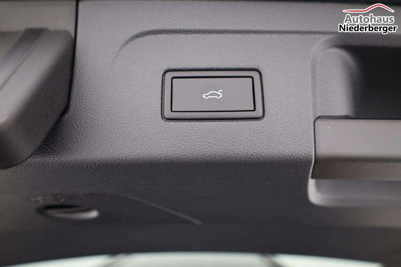 Volkswagen Touran Comfortline 1.5 TSI DSG Comfortline, 7-Sitzer, ... — photo 12
