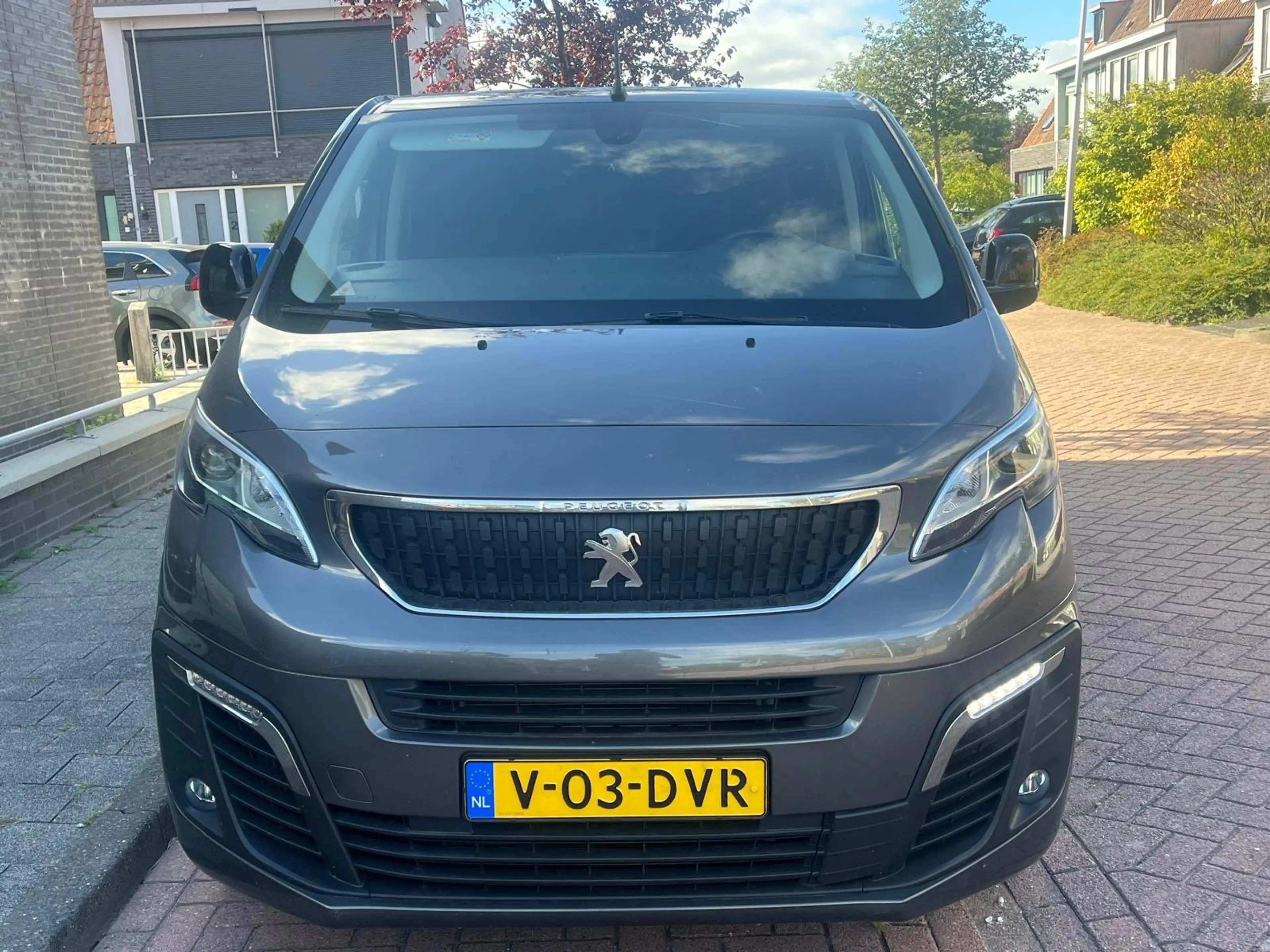 Peugeot Expert 2.0 BlueHDI 180 S&S DC DC | Trekhaak | Dubbele sch — photo 2