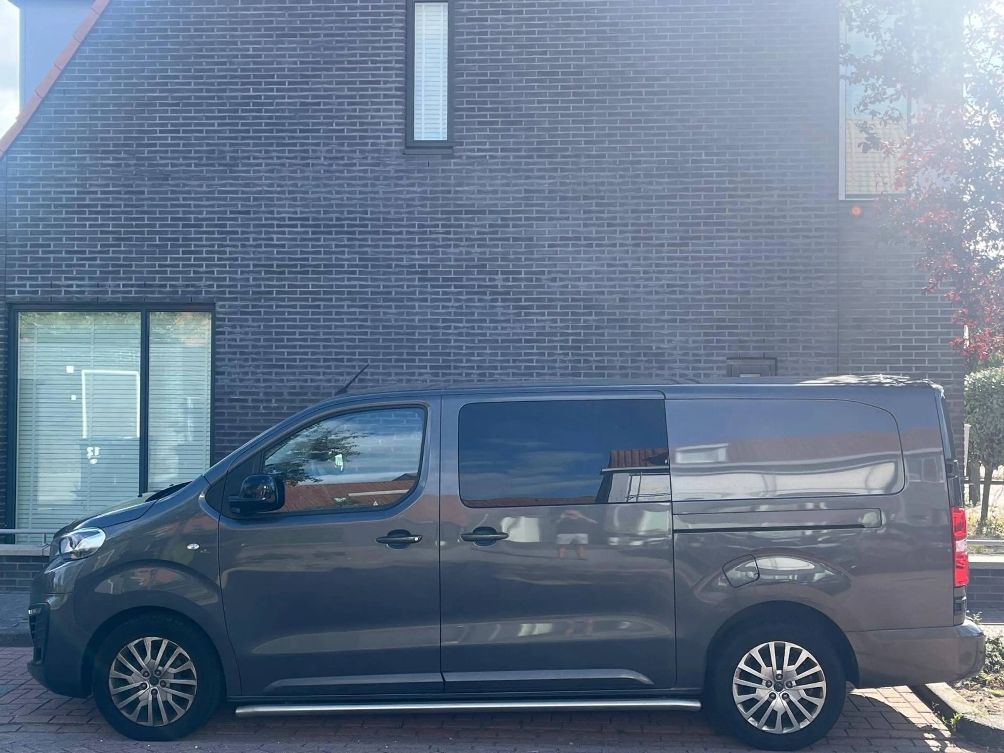 Peugeot Expert 2.0 BlueHDI 180 S&S DC DC | Trekhaak | Dubbele sch — photo 15