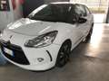 DS Automobiles DS 3 DS3 1.4 vti (airdream) Chic Gpl 95cv Weiß - thumbnail 1