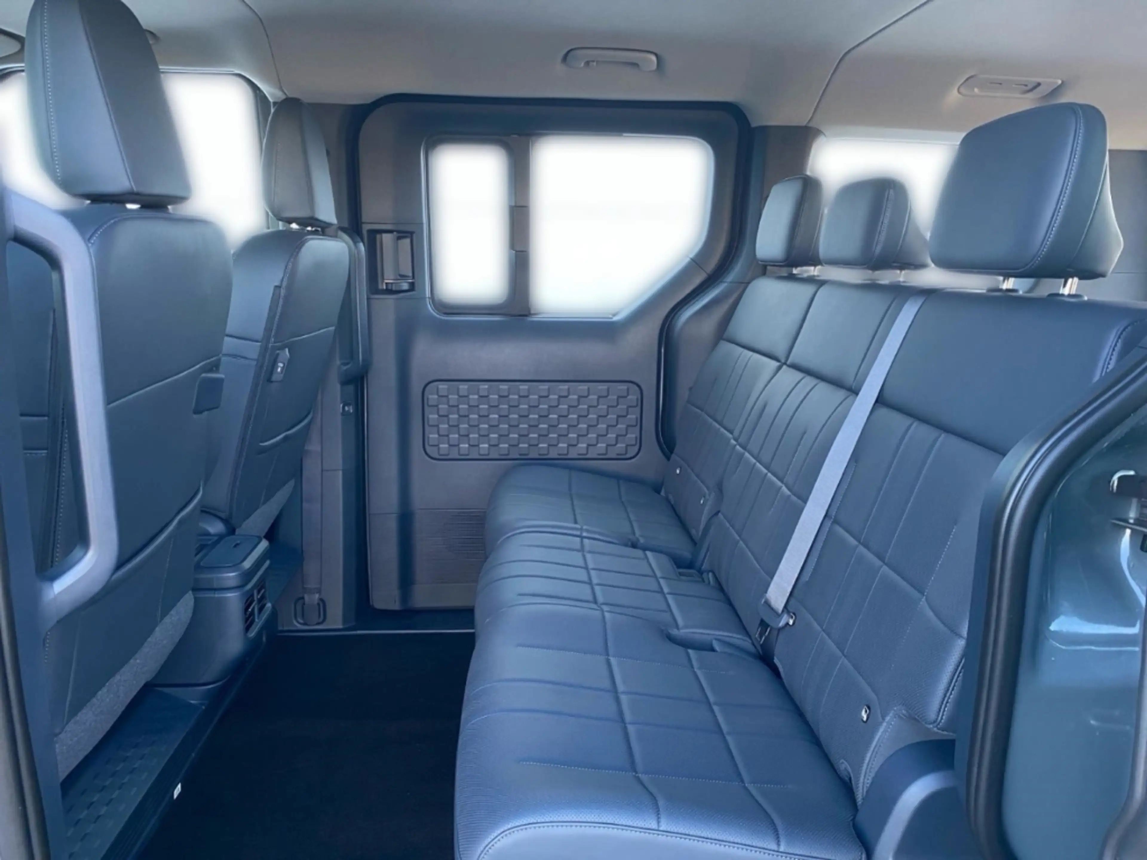 Kia PV5 Passenger Passenger 71.2 kWh Elite AHK Wärmepumpe Power Smar — photo 10