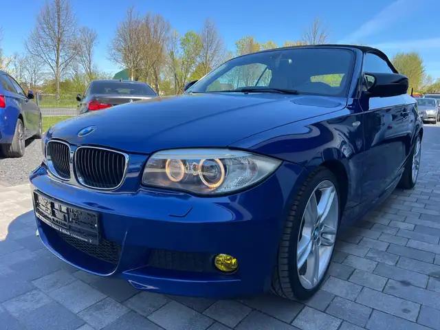 BMW 120 120d Cabrio Automatik M Paket Leder Xenon Navi