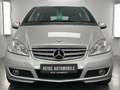 Mercedes-Benz A 200 Pano Sportpaket Klima 2. Hand Silber - thumbnail 2