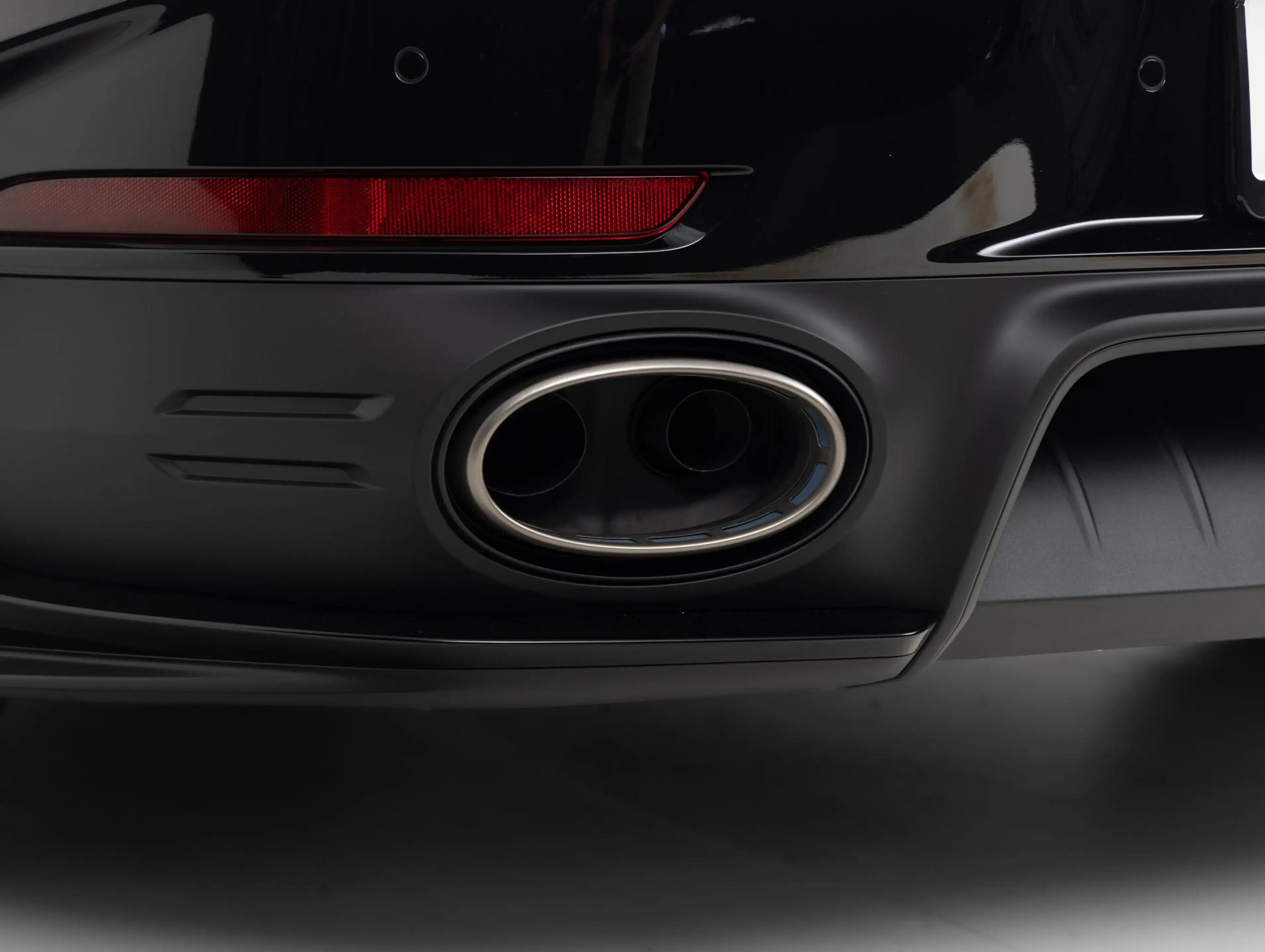 Porsche 992 Turbo S — photo 29