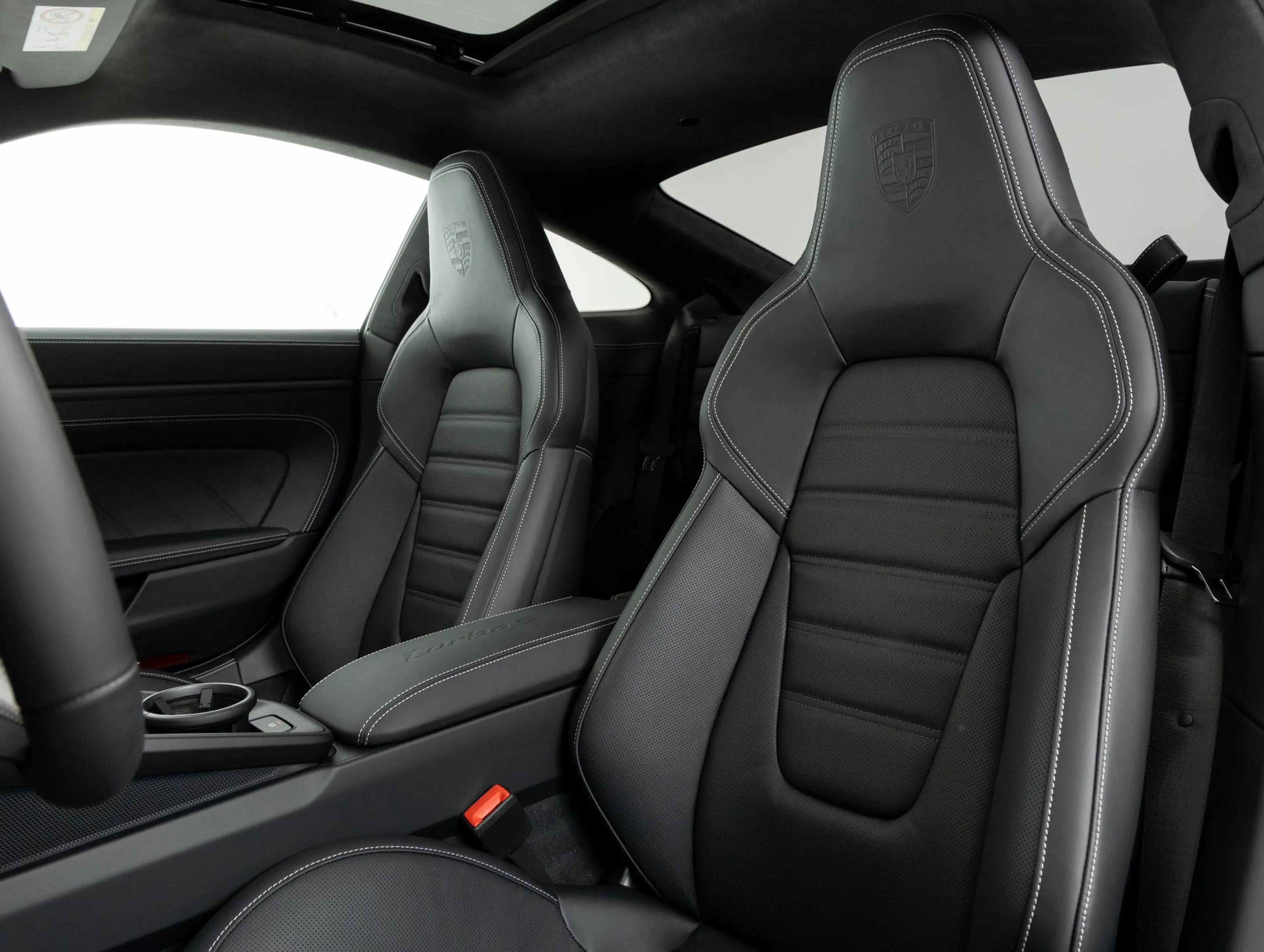 Porsche 992 Turbo S — photo 4