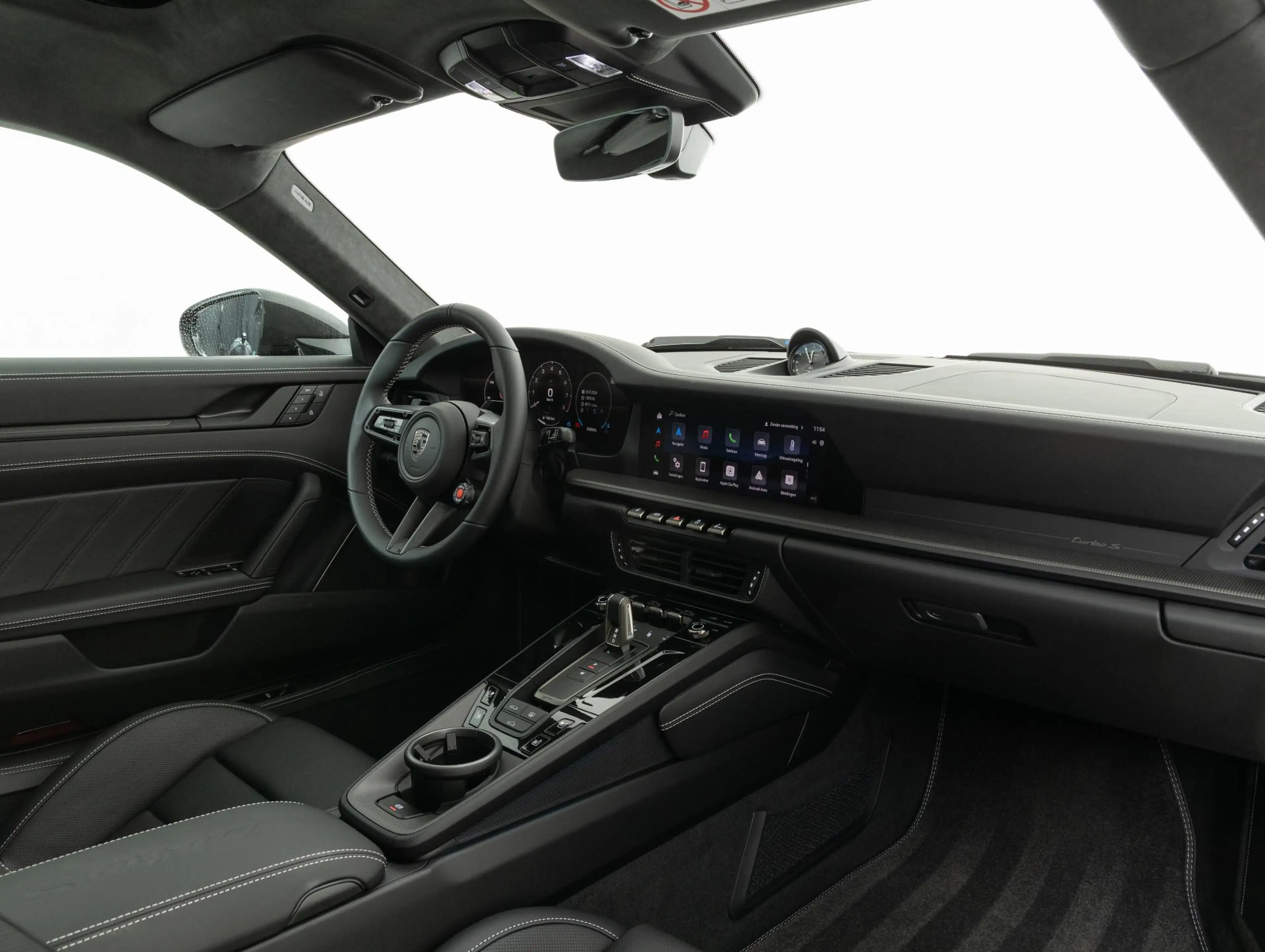 Porsche 992 Turbo S — photo 7