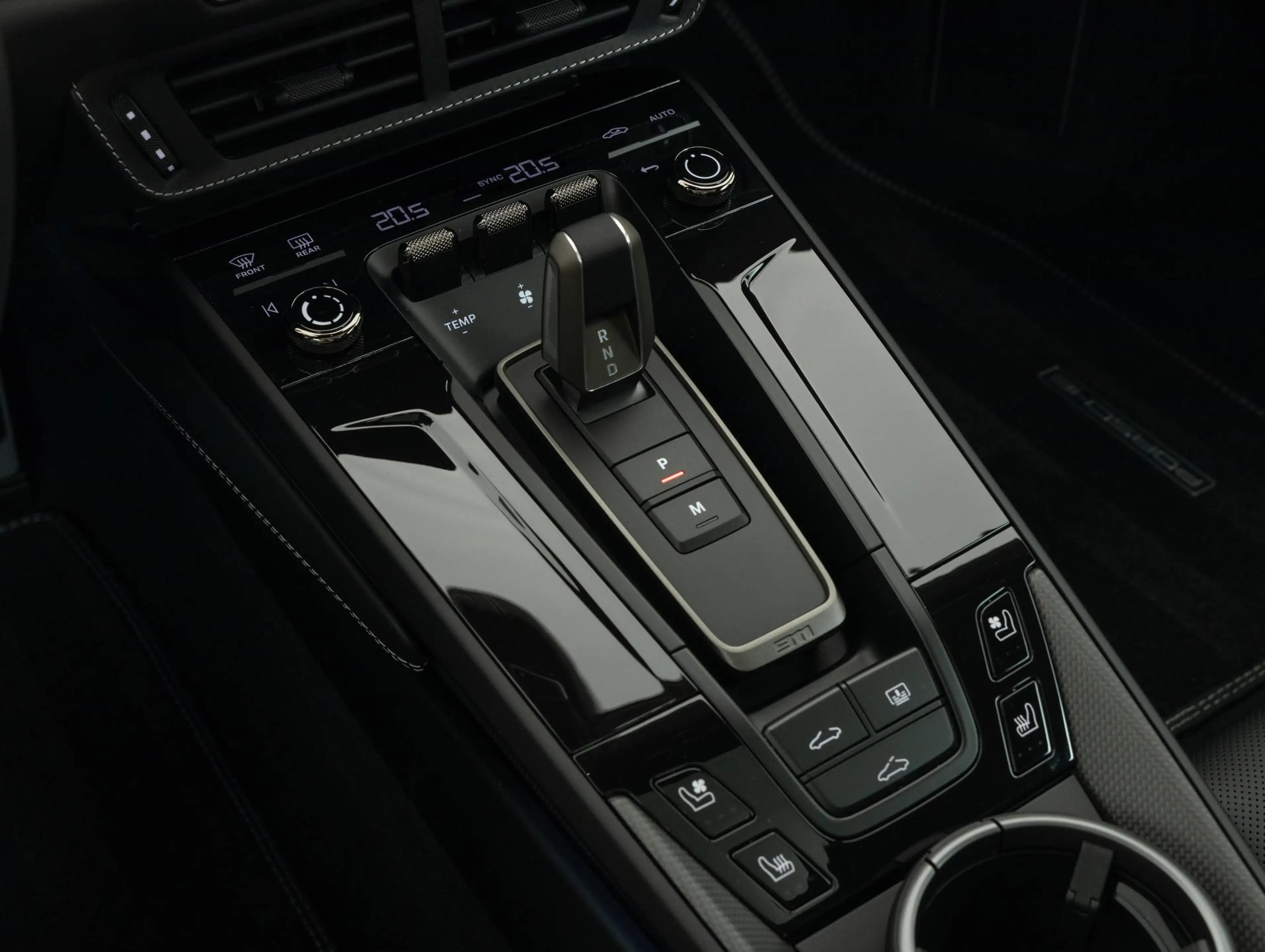 Porsche 992 Turbo S — photo 16