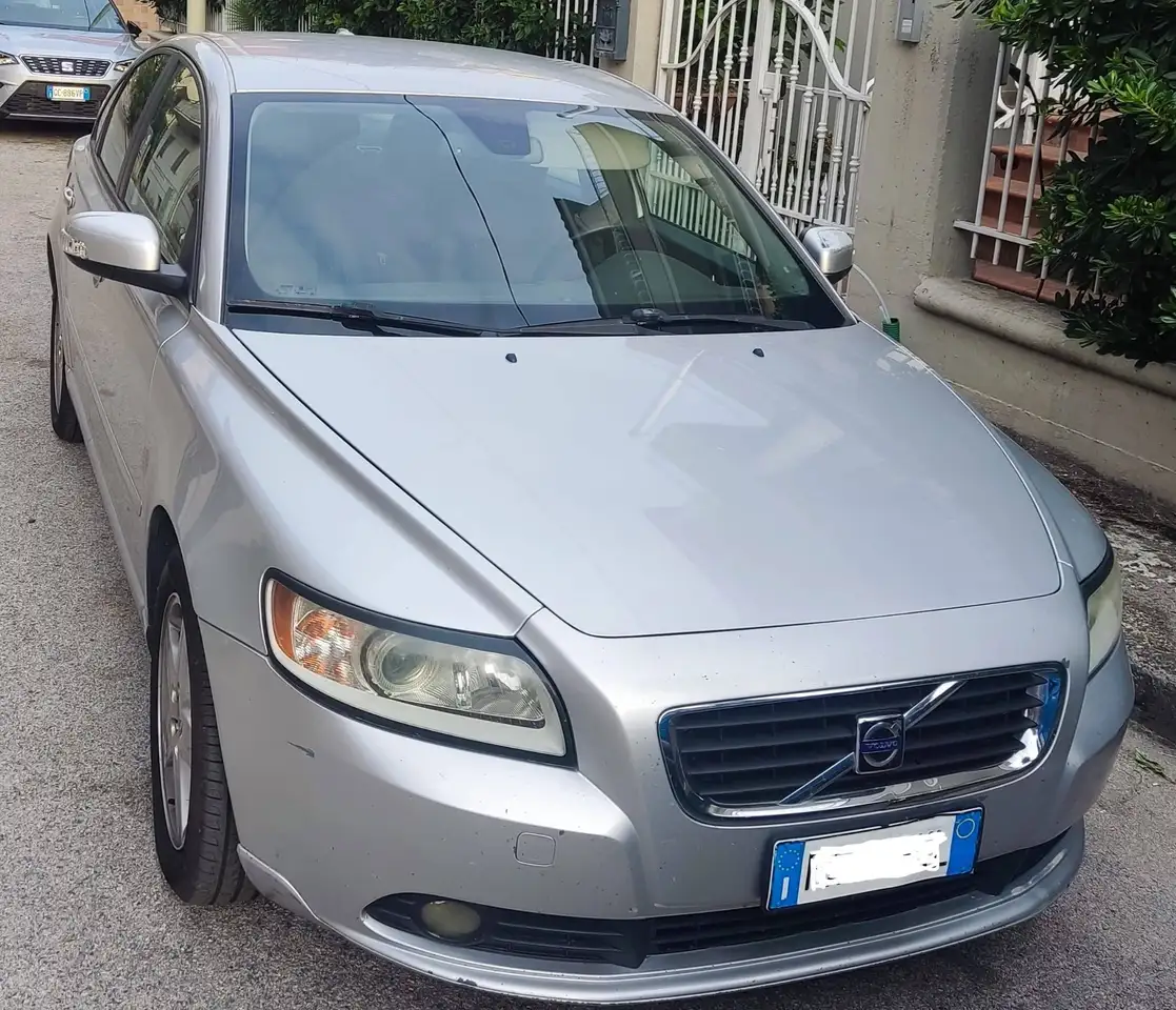 Volvo S40